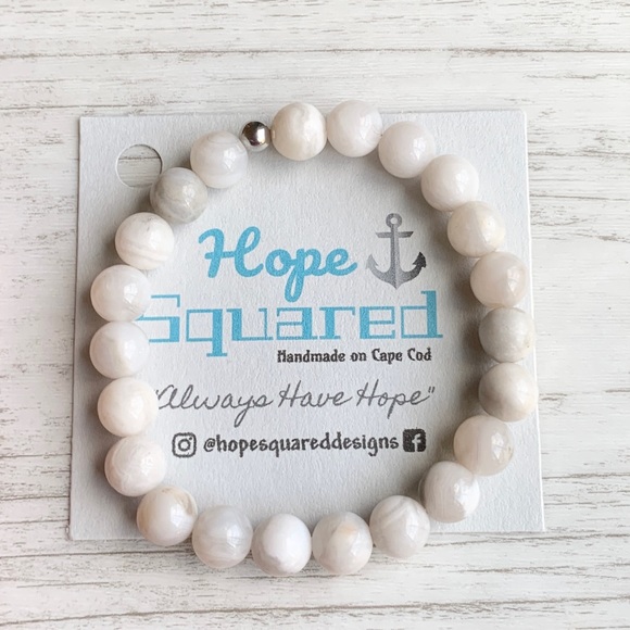 Beaded gemstone bracelet! - Picture 1 of 2